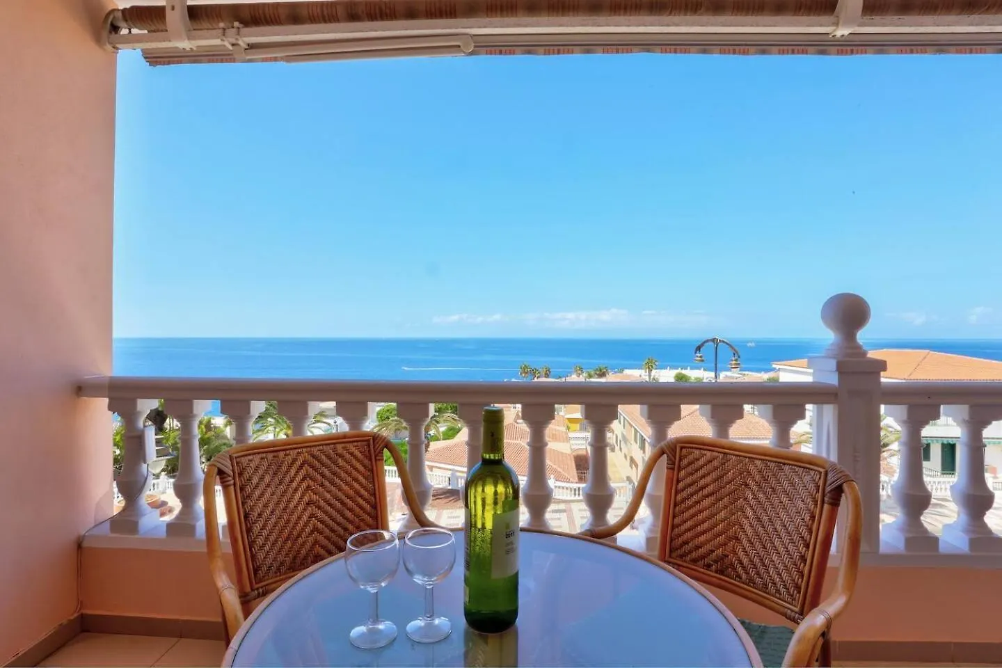 Amazing View Apt By Dream Homes Tenerife Puerto de Santiago  Apartament